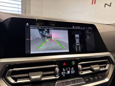 Used 2021 BMW 330i xDrive Sedan w/ M Sport Package image 28