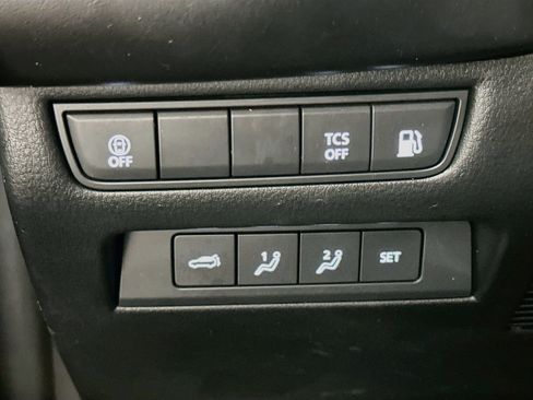Used 2025 MAZDA CX-50 AWD 2.5 Hybrid w/ Premium Pkg image 17