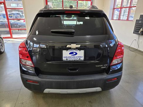 Used 2016 Chevrolet Trax LTZ w/ Midnight Edition AWD/4WD image 5