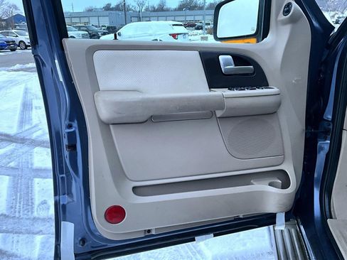 Used 2004 Ford Expedition Eddie Bauer image 10