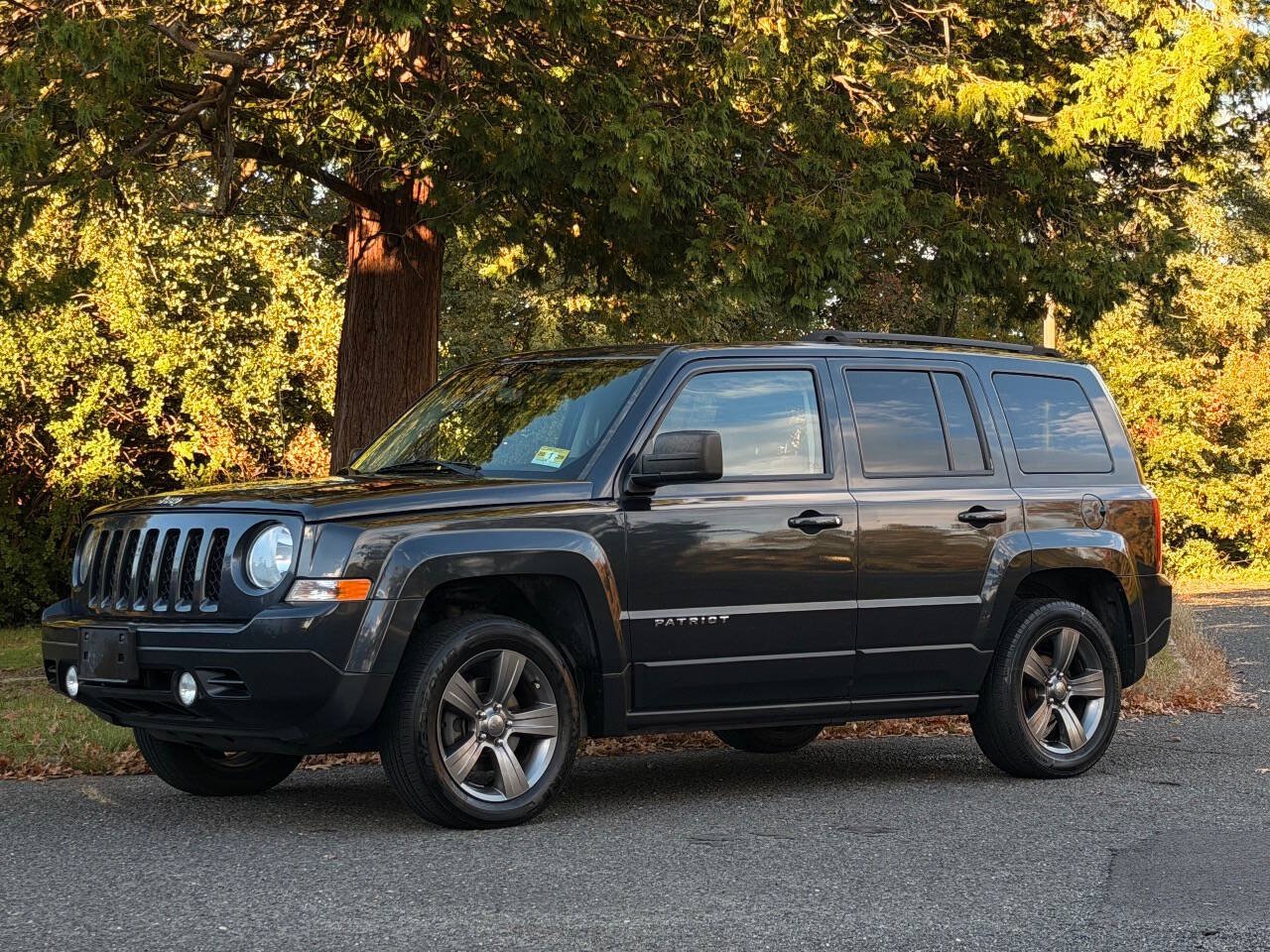 Used 2015 Jeep Patriot High Altitude AWD/4WD image 1
