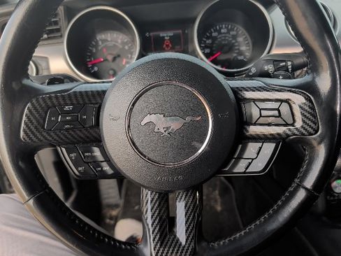 Used 2019 Ford Mustang GT Premium image 14