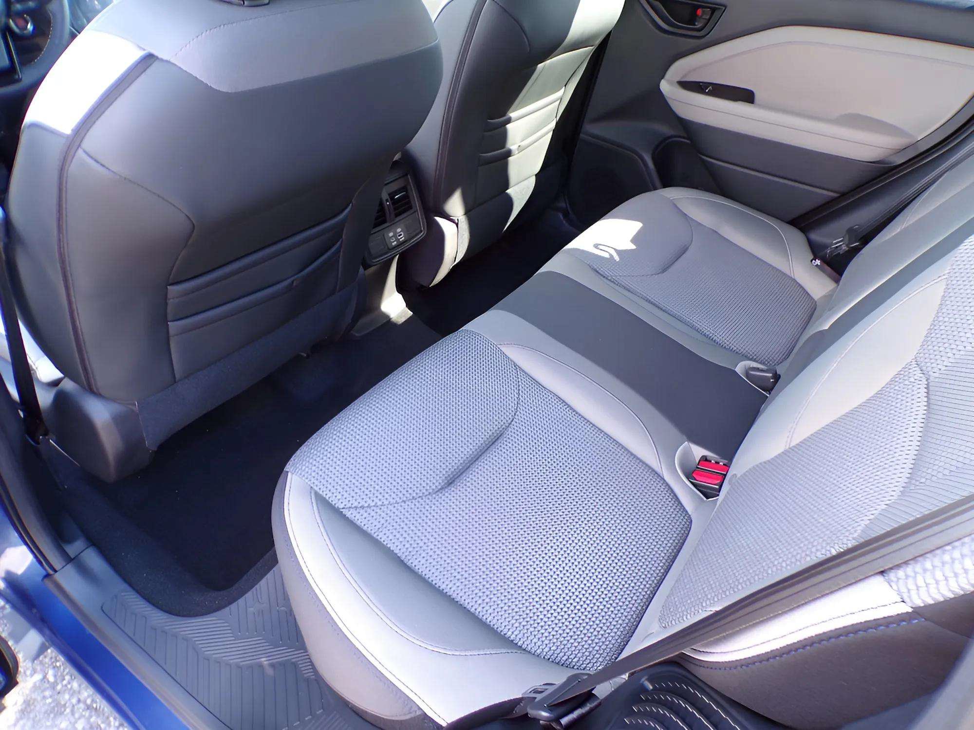 New 2026 Subaru Forester Premium AWD/4WD image 9