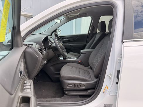 Used 2023 Chevrolet Equinox LT FWD image 14