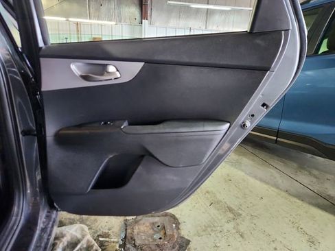 Used 2022 Kia Forte LXS image 23