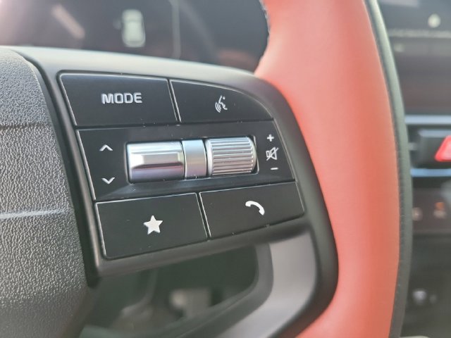 New 2026 Kia Sportage SX FWD image 25