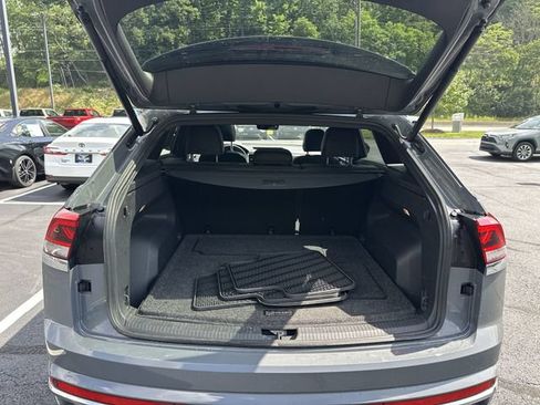 Used 2023 Volkswagen Atlas Cross Sport SEL AWD/4WD image 23