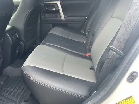 Used 2022 Toyota 4Runner SR5 Premium RWD image 12