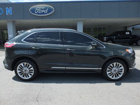 Used 2024 Ford Edge Titanium w/ Titanium Elite Package AWD/4WD image 2