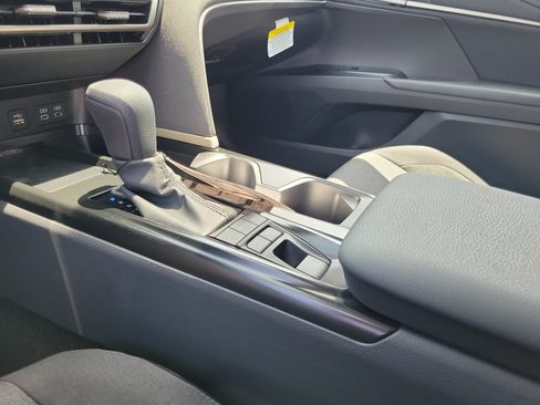New 2026 Toyota Camry LE FWD image 29
