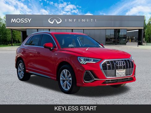 Used 2023 Audi Q3 2.0T Premium Plus image 2