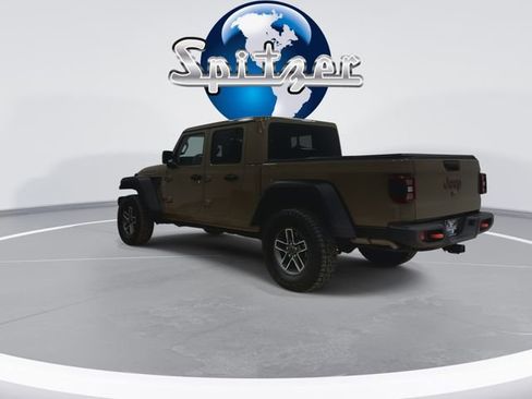 Used 2025 Jeep Gladiator Mojave w/ Safety Group image 3