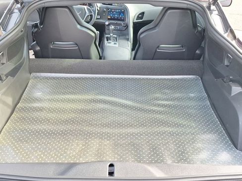 Certified 2018 Chevrolet Corvette Stingray Coupe w/ Z51 1LT image 20