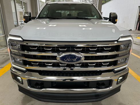 New 2026 Ford F250 Lariat image 8