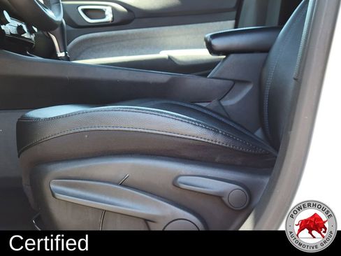 Used 2024 Jeep Compass Latitude AWD/4WD image 24