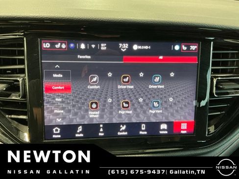 Used 2024 Dodge Durango GT AWD/4WD image 35