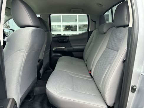 Used 2021 Toyota Tacoma SR5 image 8