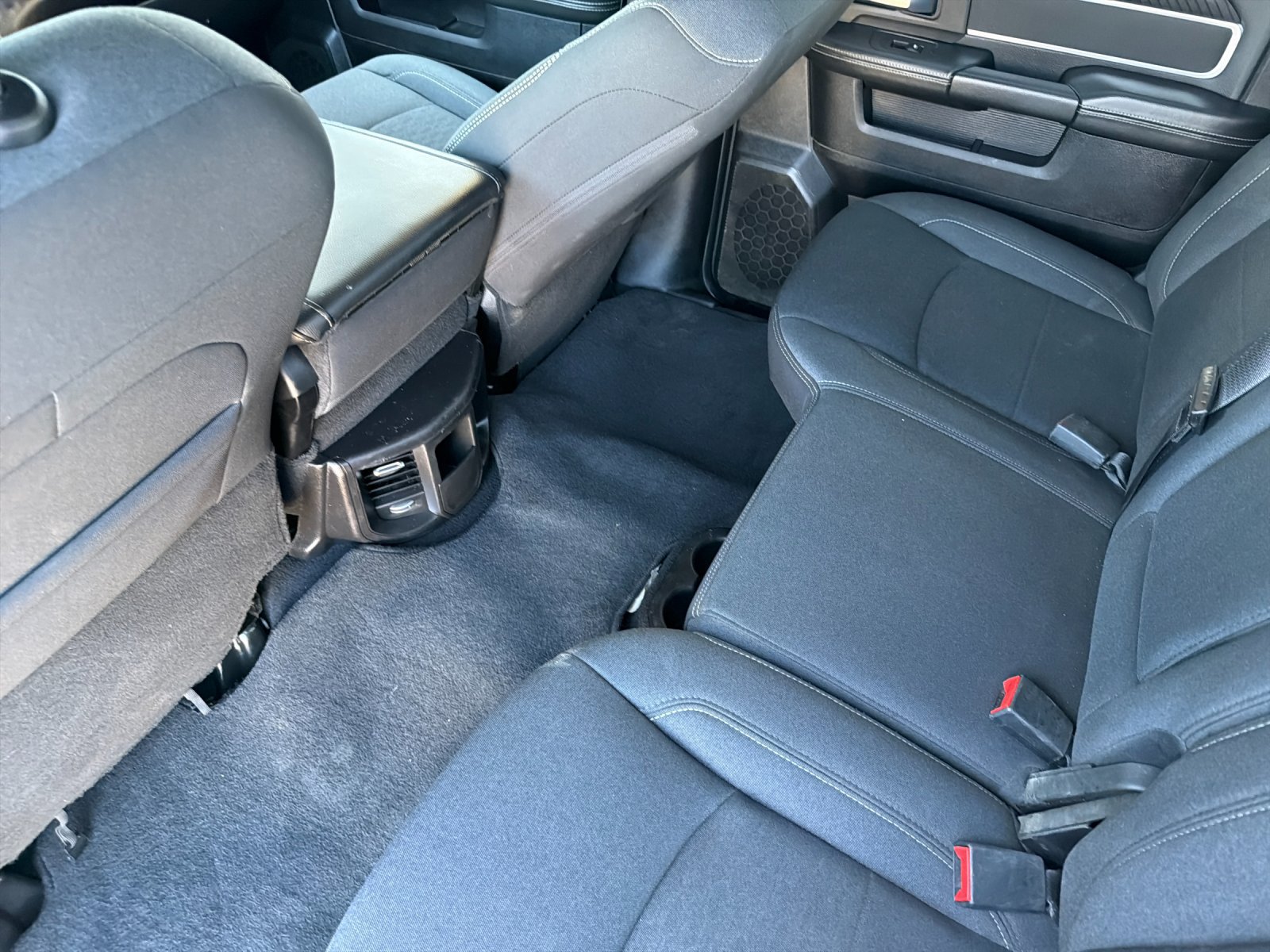 Used 2025 RAM 2500 Big Horn AWD/4WD image 13