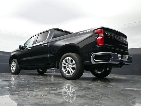 Used 2024 Chevrolet Silverado 1500 LTZ AWD/4WD image 39
