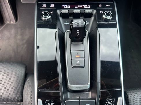 Certified 2020 Porsche 911 Carrera 4S AWD/4WD image 26