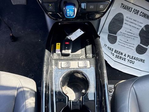 Used 2019 Toyota Prius XLE image 21