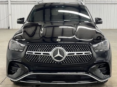 Certified 2024 Mercedes-Benz GLE 450 4MATIC image 3