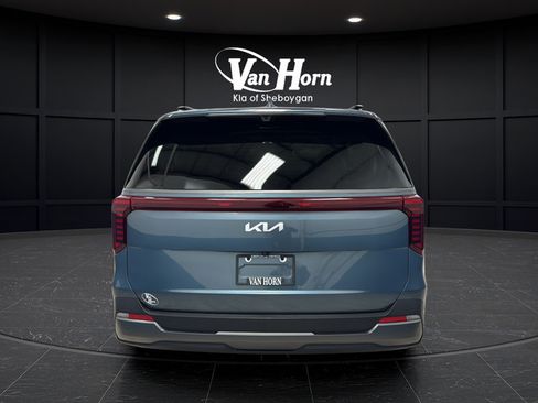 Used 2025 Kia Carnival SX Prestige FWD image 6