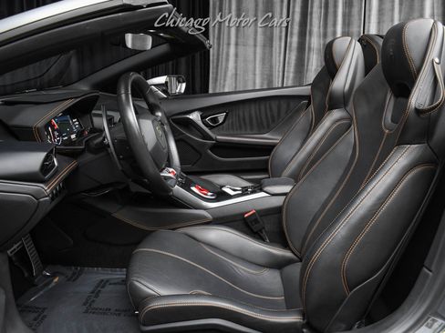 Used 2019 Lamborghini Huracan LP 580-2 RWD image 18
