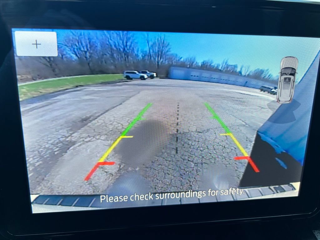 Used 2024 Ford Explorer ST-Line w/ Class IV Trailer Tow Package AWD/4WD image 36