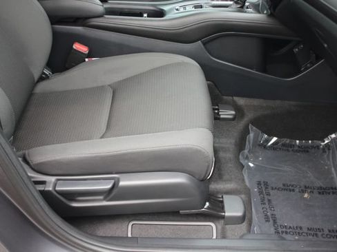 Used 2022 Honda HR-V Sport image 29