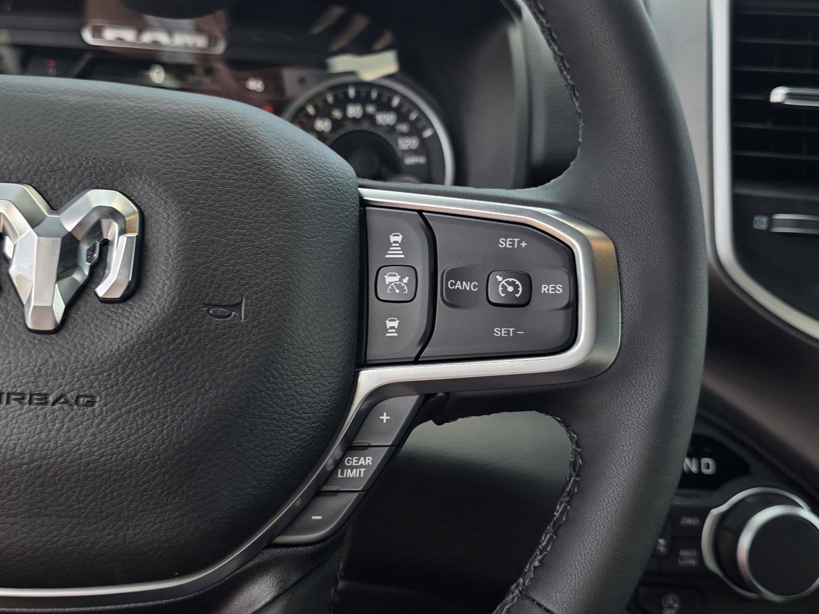 New 2027 RAM 1500 Big Horn AWD/4WD image 13