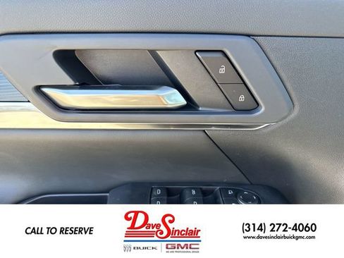 New 2026 GMC Terrain Elevation FWD image 13