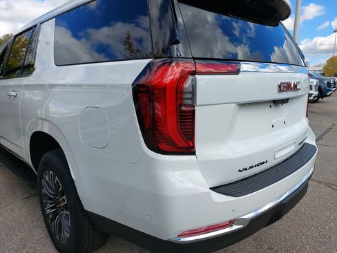 New 2026 GMC Yukon XL Elevation w/ Elevation Premium Package image 37