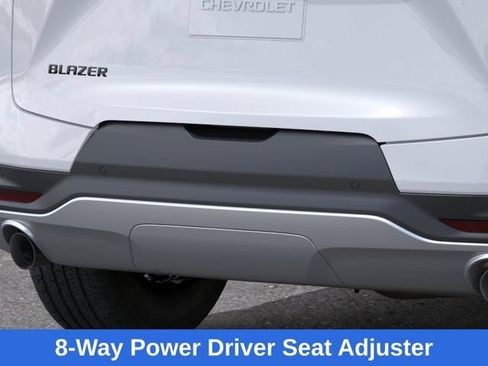 New 2026 Chevrolet Blazer LT w/ Convenience Package FWD image 15