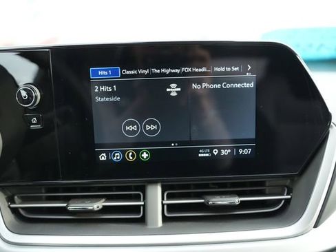 New 2026 Chevrolet Trax RS w/ Driver Confidence Package image 18