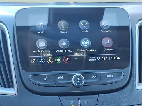 Used 2024 Chevrolet Malibu LT image 17