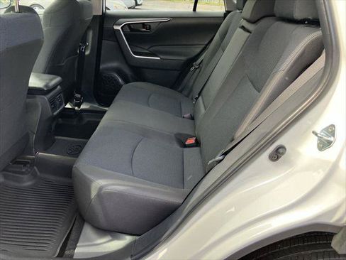 Certified 2025 Toyota RAV4 LE FWD image 22