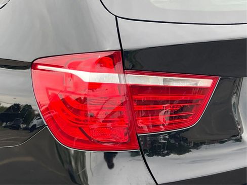Used 2017 BMW X3 xDrive28i AWD/4WD image 34