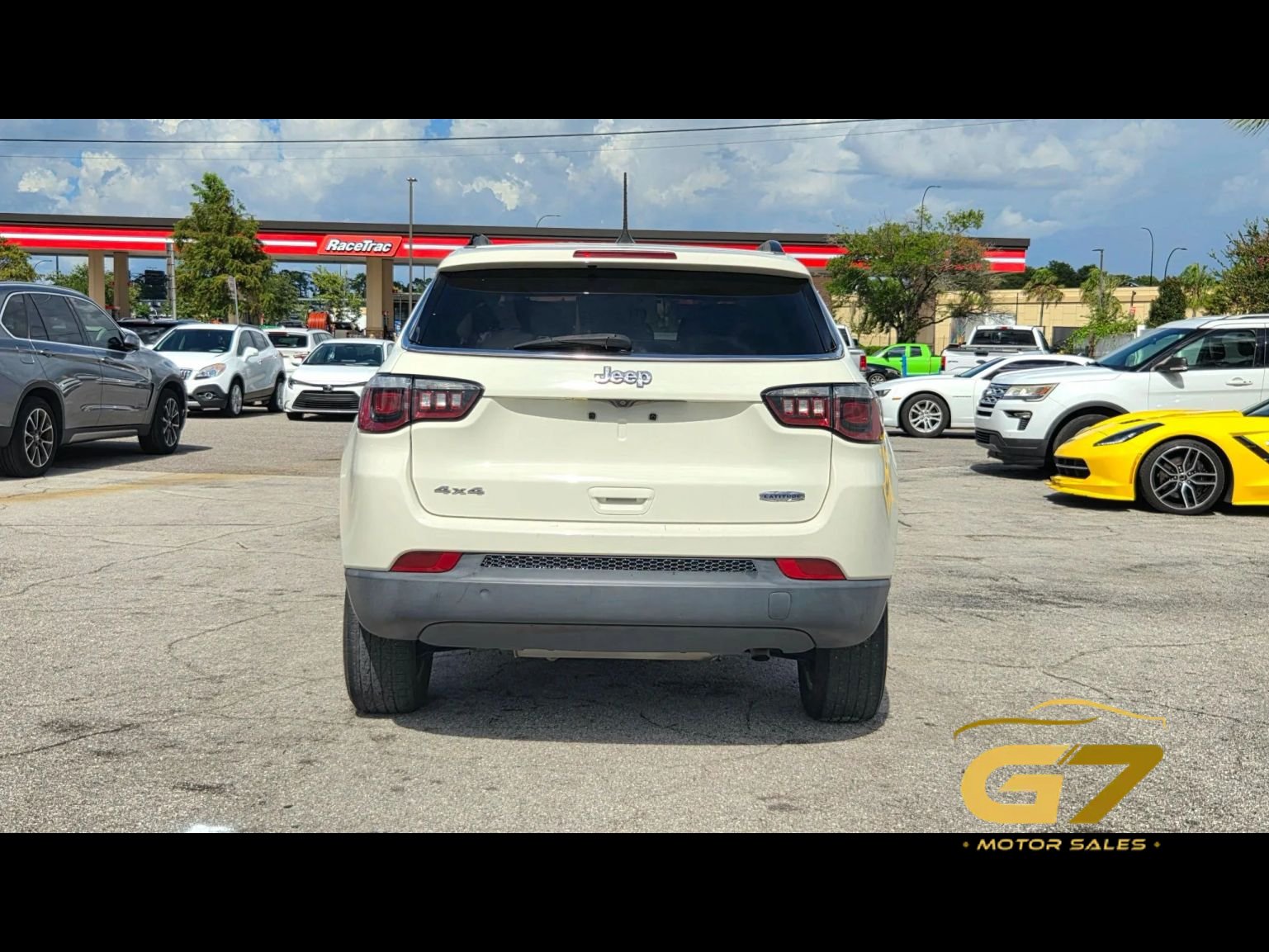 Used 2020 Jeep Compass Latitude w/ Popular Equipment Group AWD/4WD image 5