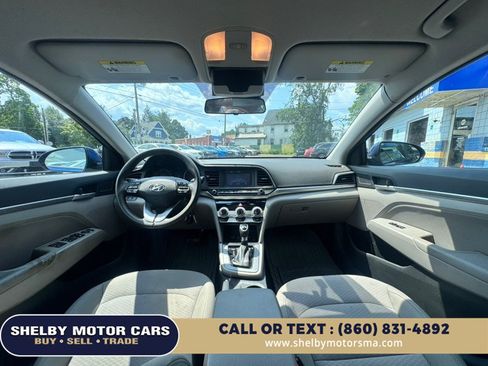 Used 2019 Hyundai Elantra SEL FWD image 18