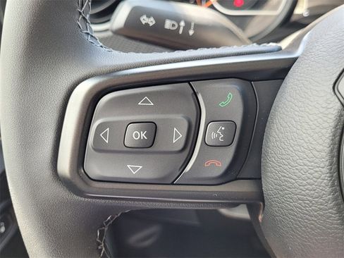 New 2025 Jeep Gladiator Mojave image 22