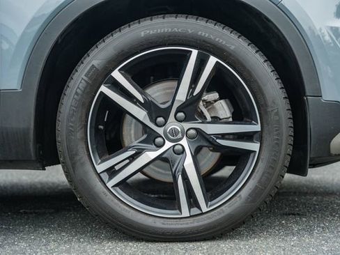 Used 2021 Volvo XC40 T5 R-Design AWD/4WD image 23