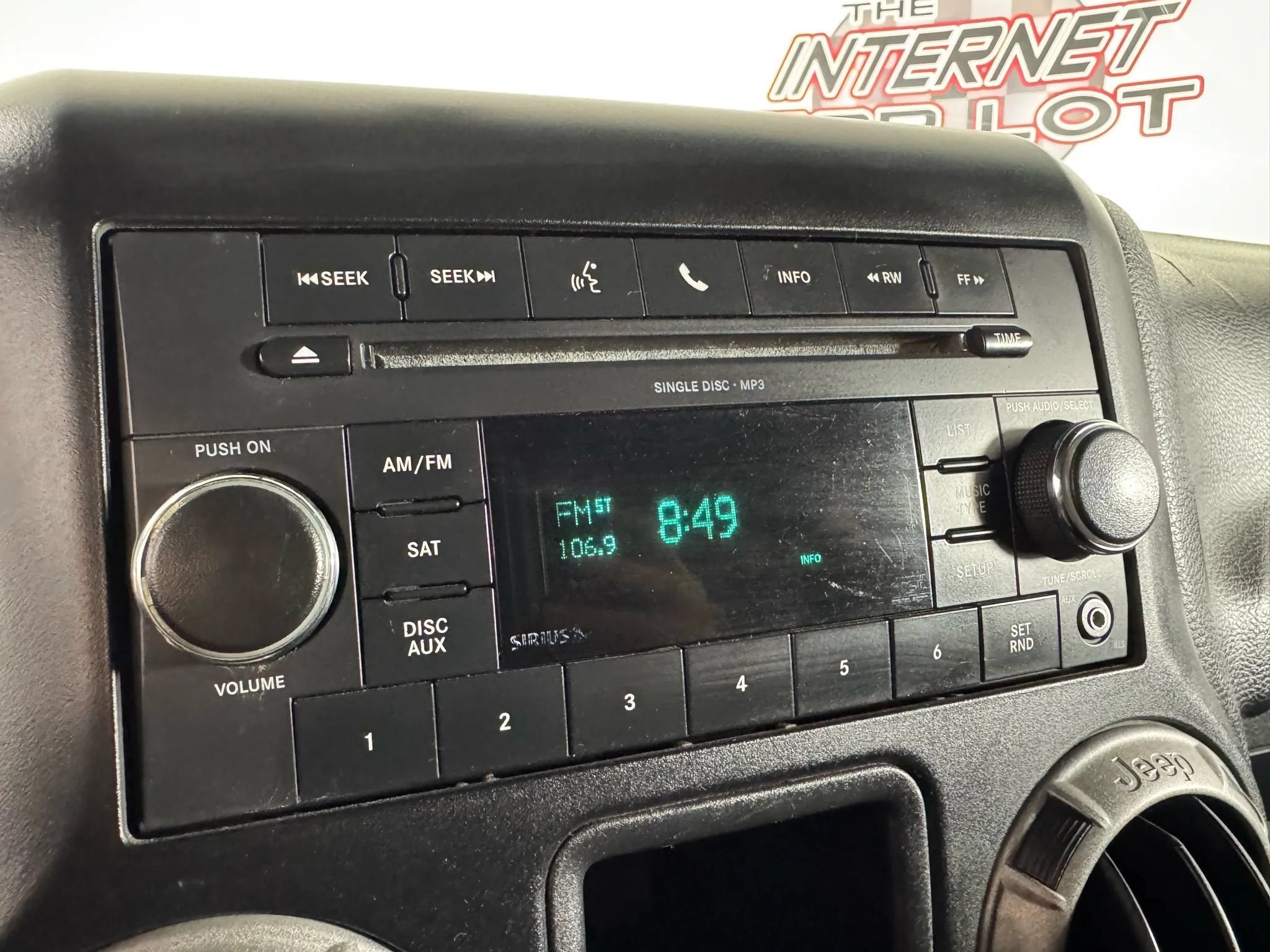 Used 2013 Jeep Wrangler Sport AWD/4WD image 17