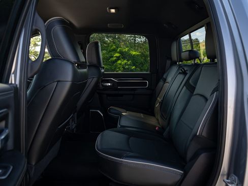 Used 2022 RAM 3500 Laramie AWD/4WD image 18