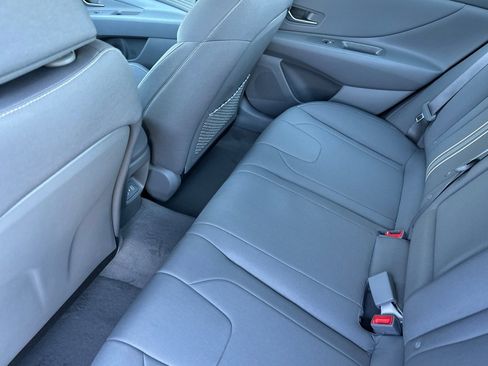 New 2025 Hyundai Elantra SEL image 13