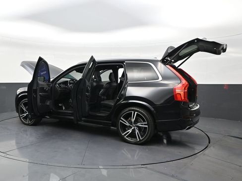 Used 2019 Volvo XC90 T5 R-Design w/ Protection Package Premier image 32