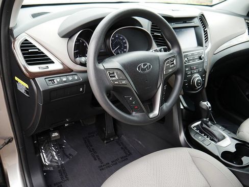 Used 2018 Hyundai Santa Fe Sport w/ 2.4L Value Package 02 AWD/4WD image 11