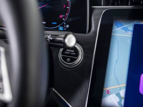 Used 2024 Mercedes-Benz E 350 4MATIC Sedan image 34