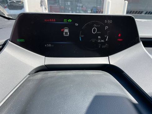 New 2026 Toyota Prius Plug-In Hybrid FWD image 17