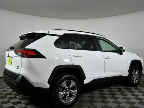 Used 2025 Toyota RAV4 XLE image 10